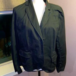 Black Blazer with 2 buttons -16W